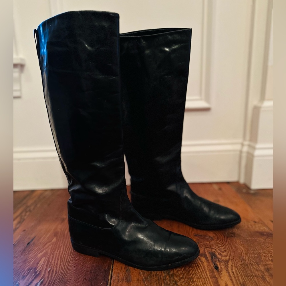 Gucci Black leather riding boots . Amazing vintage 1980's pull on boots